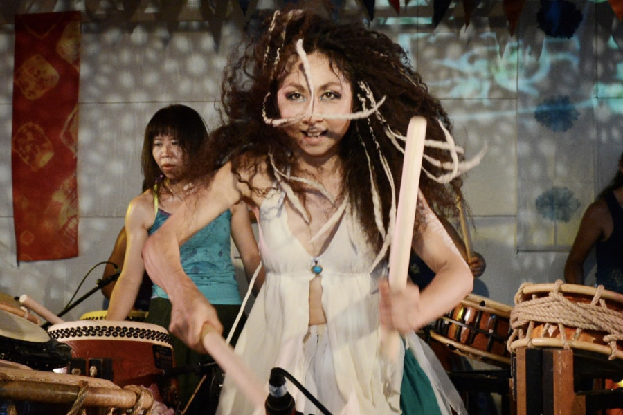 kaoly asano original 900x600  Taiko Konzert mit Kion Dojo & Kaoly Asano jazzhall